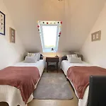 Lb679-002 - L'uste, T4 - Et Commerces A Proximite - Centre Apartamento